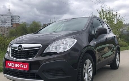 Opel Mokka I, 2014 год, 1 045 000 рублей, 2 фотография