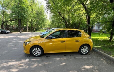 Peugeot 208 II, 2020 год, 975 000 рублей, 2 фотография