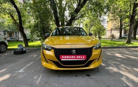Peugeot 208 II, 2020 год, 975 000 рублей, 7 фотография