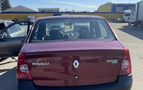 Renault Logan I, 2013 год, 370 000 рублей, 2 фотография