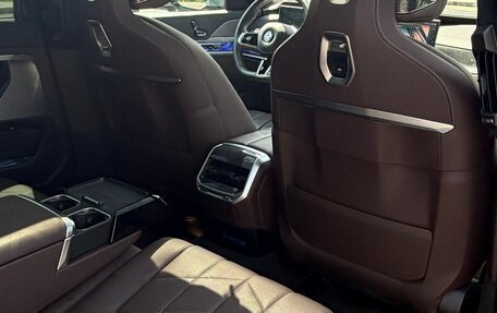 BMW 7 серия, 2023 год, 15 700 000 рублей, 9 фотография