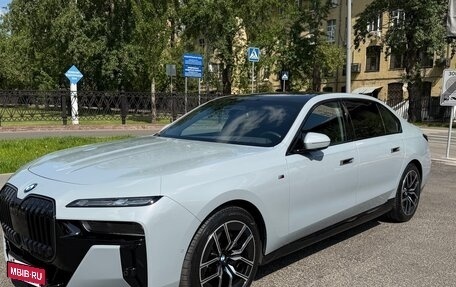 BMW 7 серия, 2023 год, 15 700 000 рублей, 18 фотография