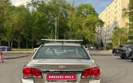 Chevrolet Cruze II, 2012 год, 530 000 рублей, 5 фотография