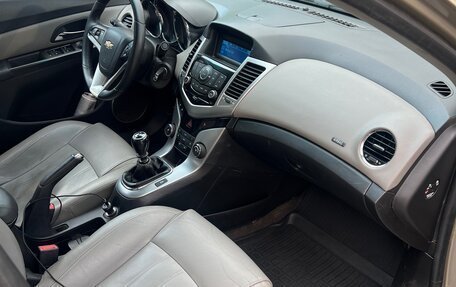 Chevrolet Cruze II, 2012 год, 530 000 рублей, 10 фотография
