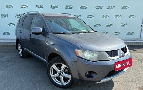 Mitsubishi Outlander III рестайлинг 3, 2008 год, 925 000 рублей, 2 фотография