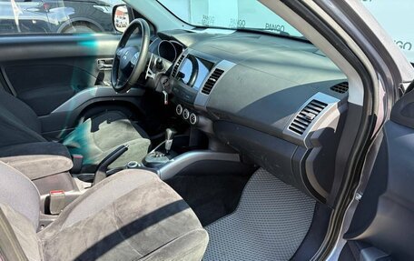 Mitsubishi Outlander III рестайлинг 3, 2008 год, 925 000 рублей, 9 фотография