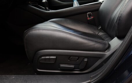 Mazda 6, 2019 год, 2 390 000 рублей, 24 фотография