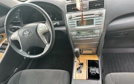Toyota Camry, 2006 год, 1 599 000 рублей, 32 фотография