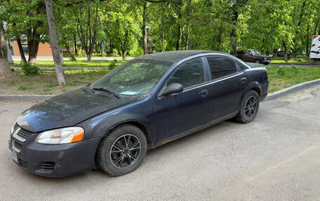 Dodge Stratus II, 2004 год, 180 000 рублей, 2 фотография