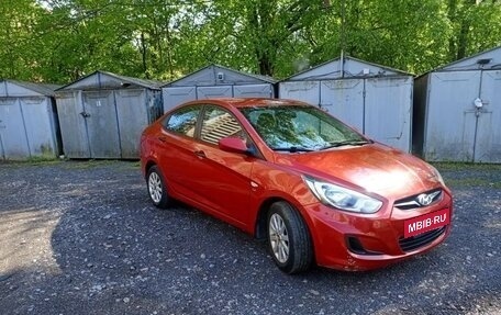 Hyundai Solaris II рестайлинг, 2011 год, 830 000 рублей, 17 фотография