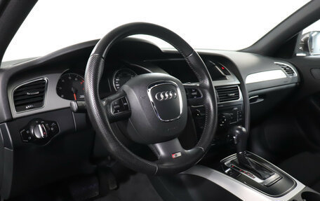 Audi A4, 2011 год, 919 900 рублей, 13 фотография