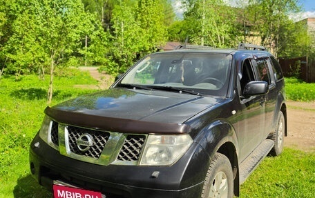 Nissan Pathfinder, 2005 год, 700 000 рублей, 2 фотография