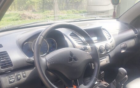 Mitsubishi L200 IV рестайлинг, 2008 год, 1 500 000 рублей, 14 фотография