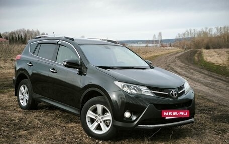 Toyota RAV4, 2014 год, 2 280 000 рублей, 8 фотография