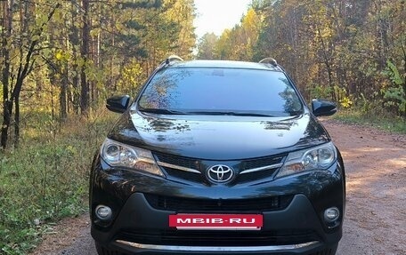 Toyota RAV4, 2014 год, 2 280 000 рублей, 6 фотография