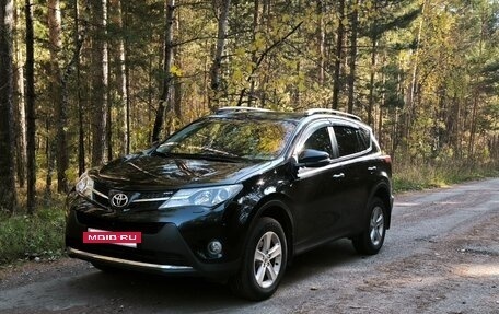 Toyota RAV4, 2014 год, 2 280 000 рублей, 5 фотография