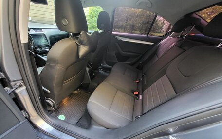 Skoda Octavia, 2015 год, 850 000 рублей, 7 фотография