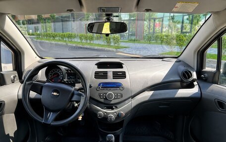 Chevrolet Spark III, 2012 год, 550 000 рублей, 2 фотография