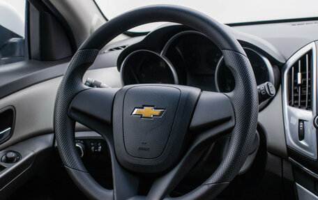 Chevrolet Cruze II, 2013 год, 800 000 рублей, 15 фотография