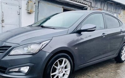 Hyundai Solaris II рестайлинг, 2015 год, 1 050 000 рублей, 1 фотография