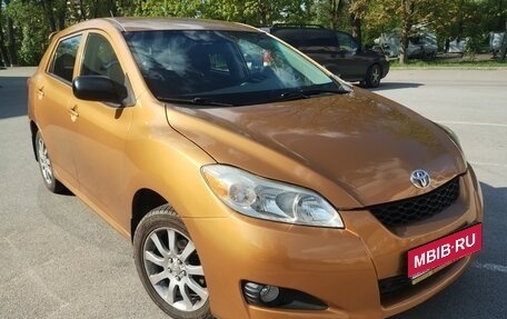 Toyota Matrix, 2009 год, 850 000 рублей, 1 фотография