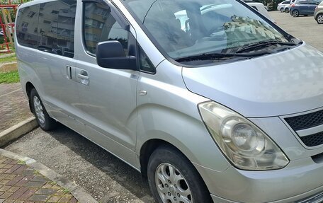 Hyundai Grand Starex Grand Starex I рестайлинг 2, 2010 год, 1 200 000 рублей, 4 фотография