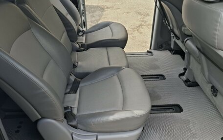 Hyundai Grand Starex Grand Starex I рестайлинг 2, 2010 год, 1 200 000 рублей, 6 фотография