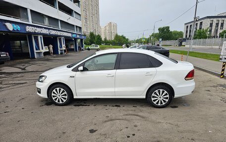 Volkswagen Polo VI (EU Market), 2016 год, 390 000 рублей, 2 фотография