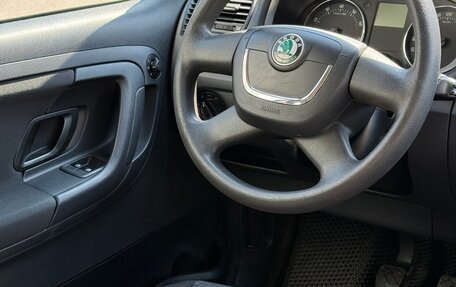 Skoda Fabia II, 2011 год, 395 000 рублей, 12 фотография