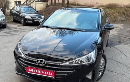 Hyundai Elantra VI рестайлинг, 2019 год, 1 650 000 рублей, 7 фотография