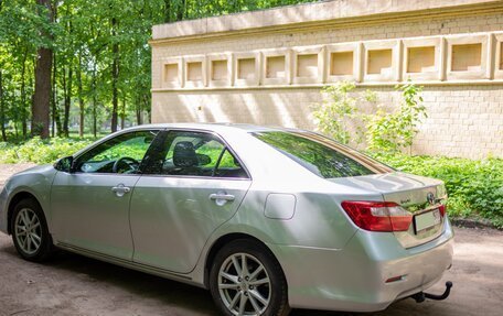 Toyota Camry, 2011 год, 1 350 000 рублей, 4 фотография