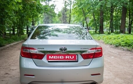 Toyota Camry, 2011 год, 1 350 000 рублей, 3 фотография