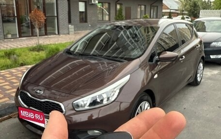 KIA cee'd III, 2013 год, 825 000 рублей, 3 фотография
