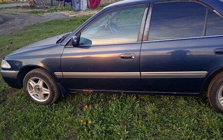 Toyota Carina, 1997 год, 550 000 рублей, 4 фотография