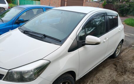 Toyota Vitz, 2011 год, 600 000 рублей, 3 фотография