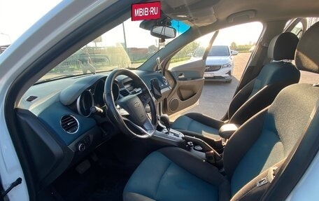 Chevrolet Cruze II, 2012 год, 950 000 рублей, 10 фотография