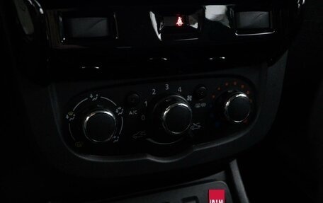 Renault Duster I рестайлинг, 2017 год, 1 369 050 рублей, 13 фотография