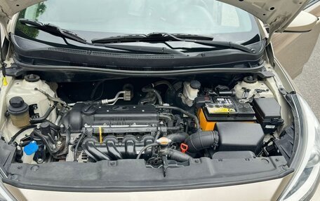 Hyundai Solaris II рестайлинг, 2014 год, 960 000 рублей, 8 фотография