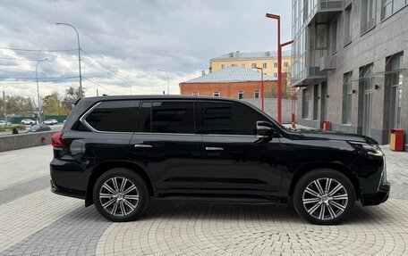 Lexus LX III, 2017 год, 8 300 000 рублей, 19 фотография