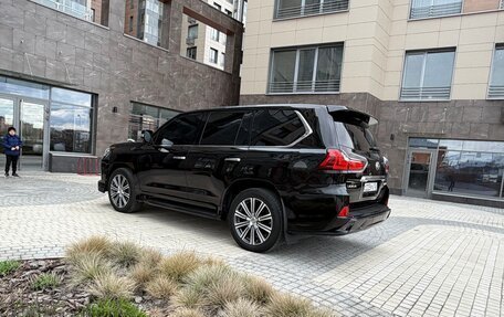 Lexus LX III, 2017 год, 8 300 000 рублей, 16 фотография