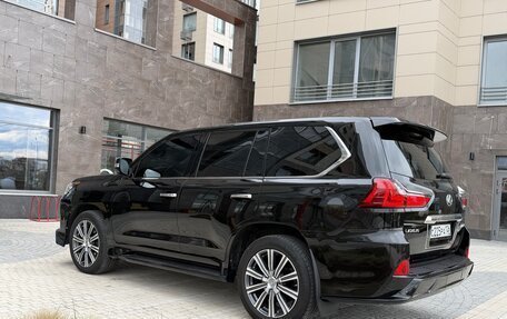 Lexus LX III, 2017 год, 8 300 000 рублей, 17 фотография