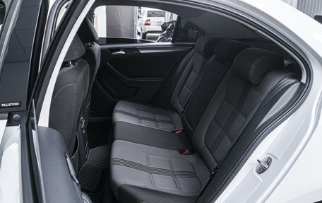 Volkswagen Jetta VI, 2016 год, 1 198 000 рублей, 9 фотография