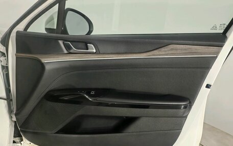 KIA K5, 2021 год, 2 450 000 рублей, 22 фотография