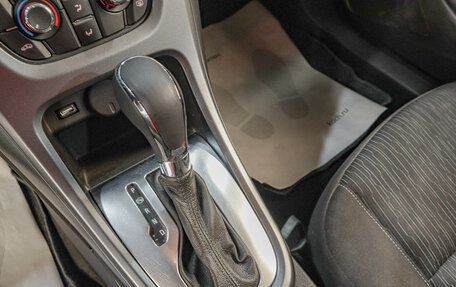 Opel Astra J, 2013 год, 1 119 000 рублей, 15 фотография