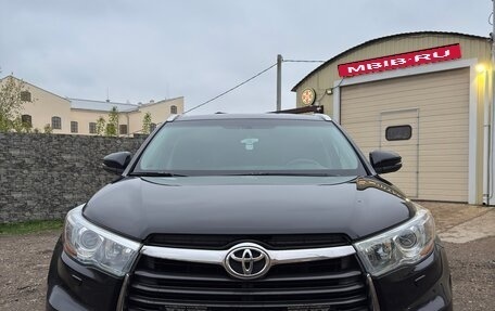 Toyota Highlander III, 2014 год, 2 999 000 рублей, 1 фотография