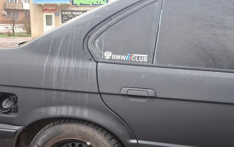 BMW 5 серия, 1990 год, 250 000 рублей, 1 фотография