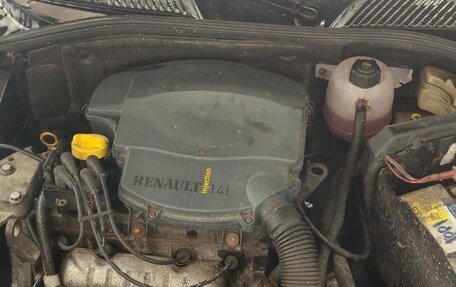Renault Symbol I, 2003 год, 240 000 рублей, 1 фотография