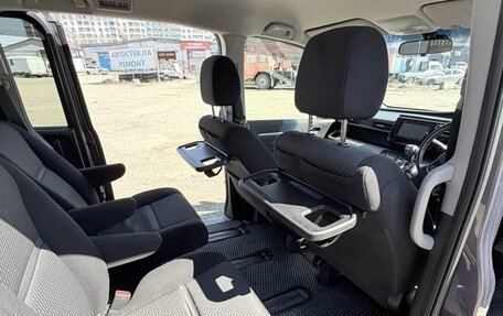 Honda Stepwgn IV, 2016 год, 1 750 000 рублей, 6 фотография