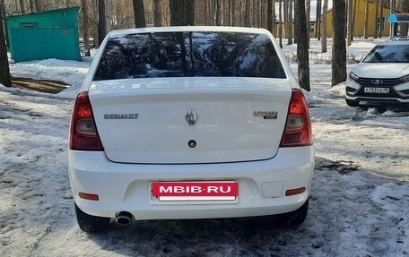 Renault Logan I, 2013 год, 379 000 рублей, 3 фотография