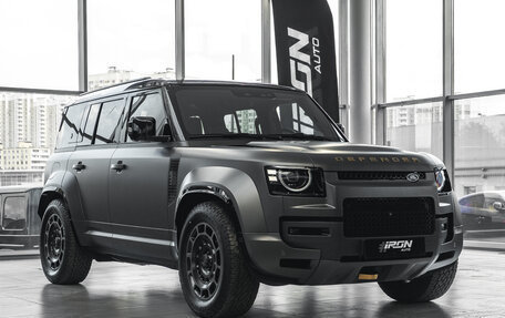 Land Rover Defender II, 2026 год, 28 700 000 рублей, 3 фотография